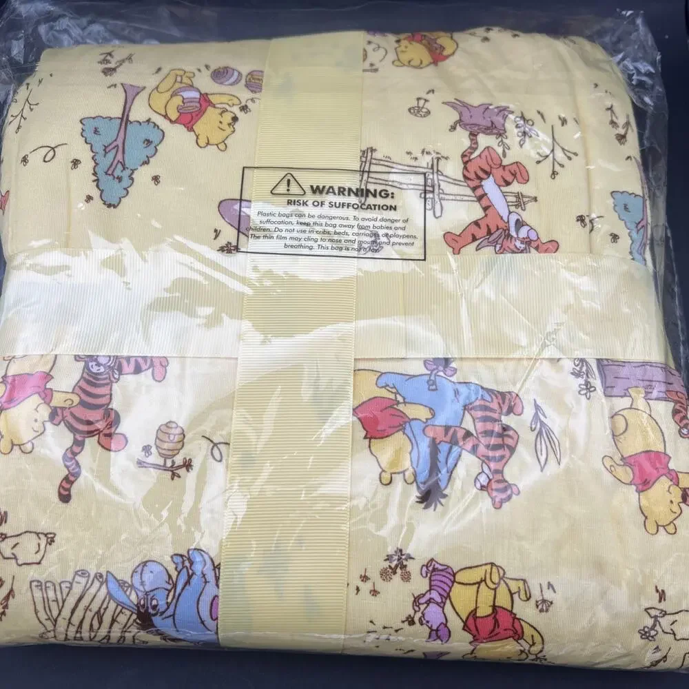 Little Sleepies Disney Winnie the Pooh Tigger Piglet Yellow Large Cloud Blanket